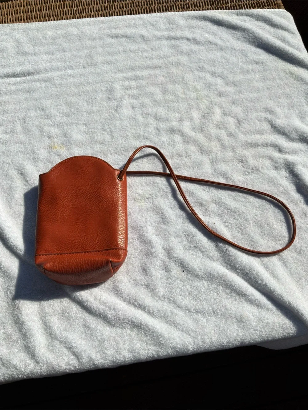 Heroing Small Brown Leather Crossbody Bag